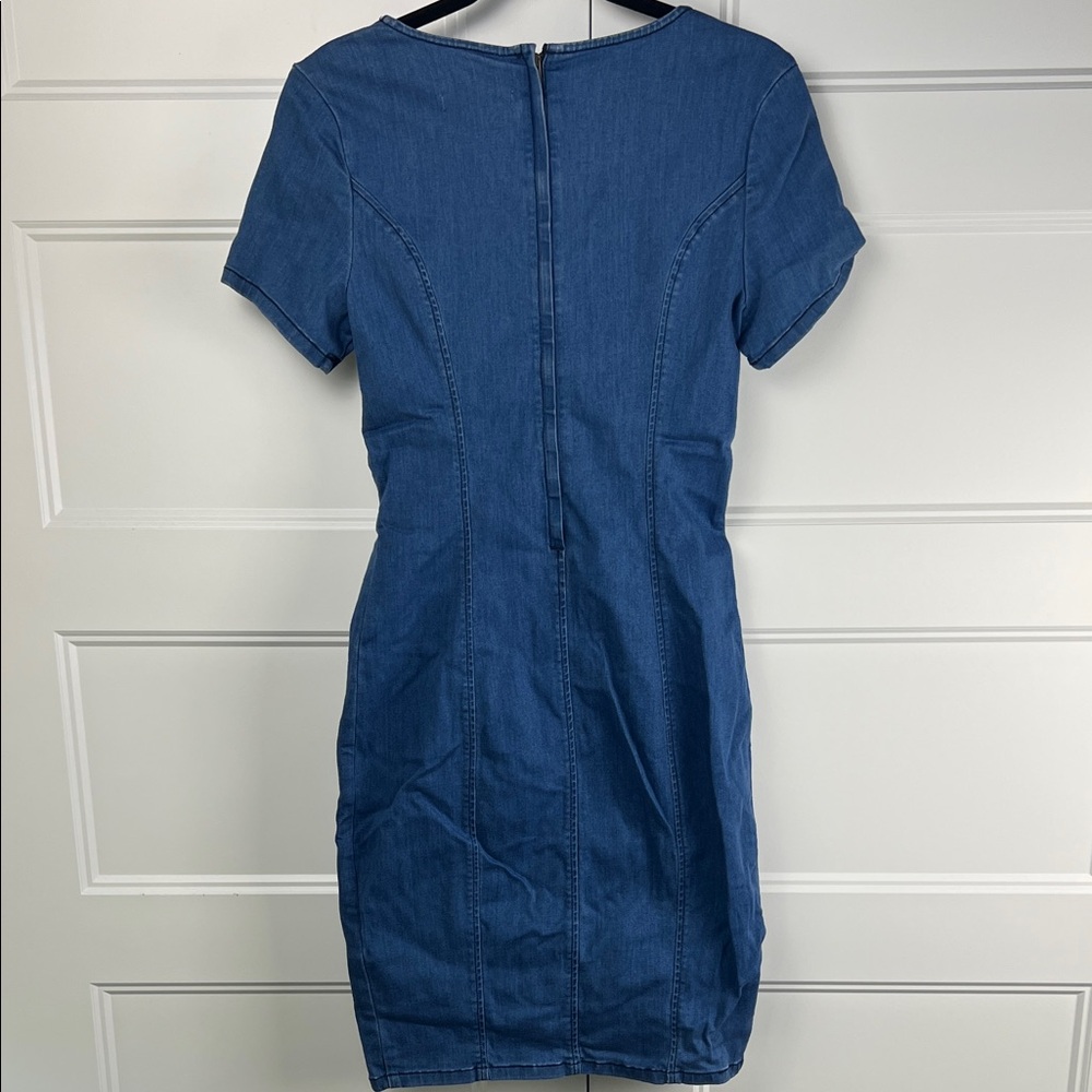 GUESS SHALAY DENIM DRESS - Picture 13 of 13